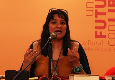 Sandra Cisneros