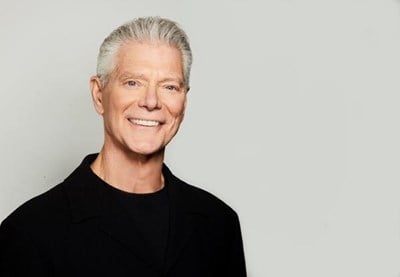  Stephen Lang