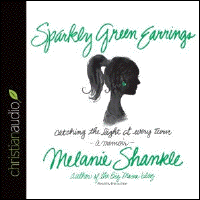 SPARKLY GREEN EARRINGS
