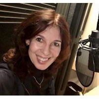 CLAUDIA DUNN
