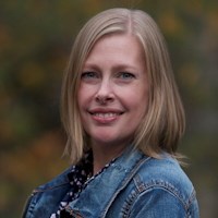 SARAH KUHNS