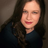 JENNIFER BLOM